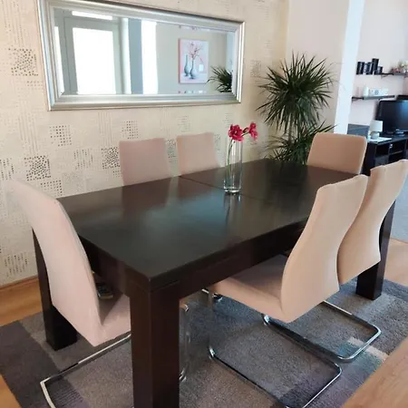 Appartamento Apartman Larisa