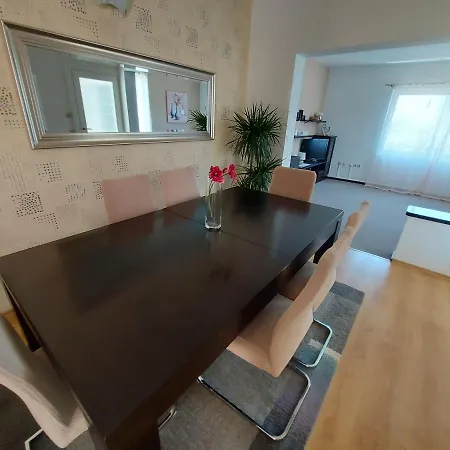 Apartman Larisa Appartamento Kampor