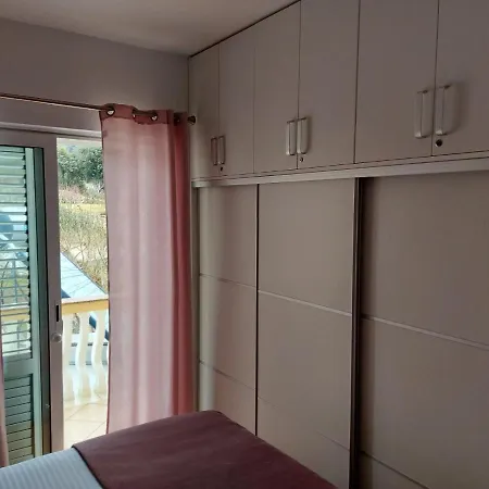 Apartman Larisa